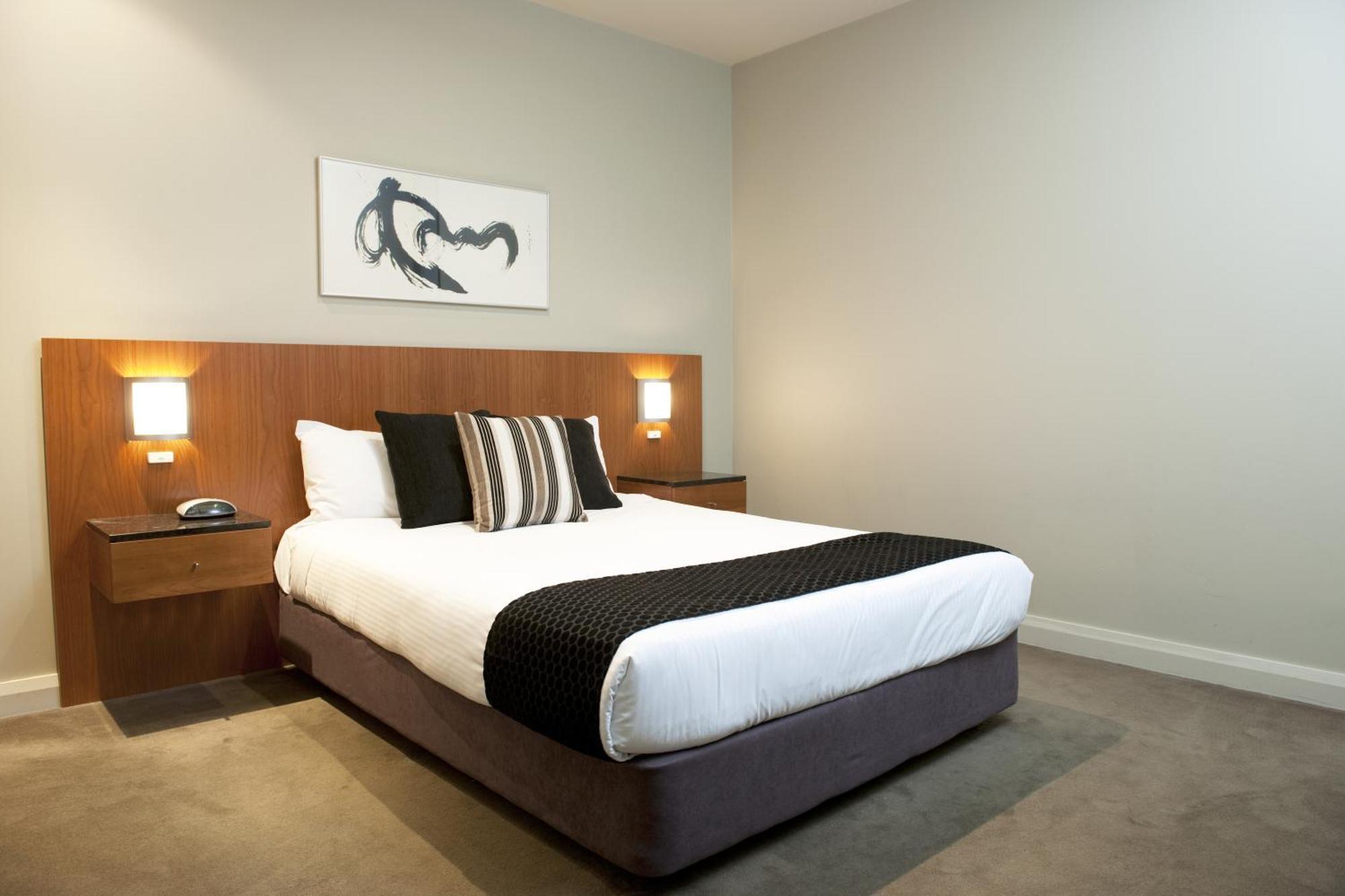 Two-Bedroom Suite with Two Queen Beds