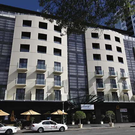 Mantra Hindmarsh Square-3